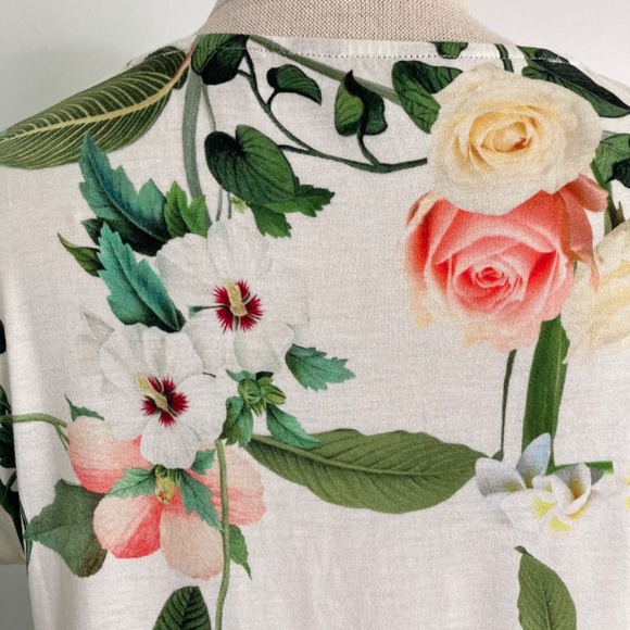 Ted Baker Garden Floral T-Shirt - Picture 6 of 8